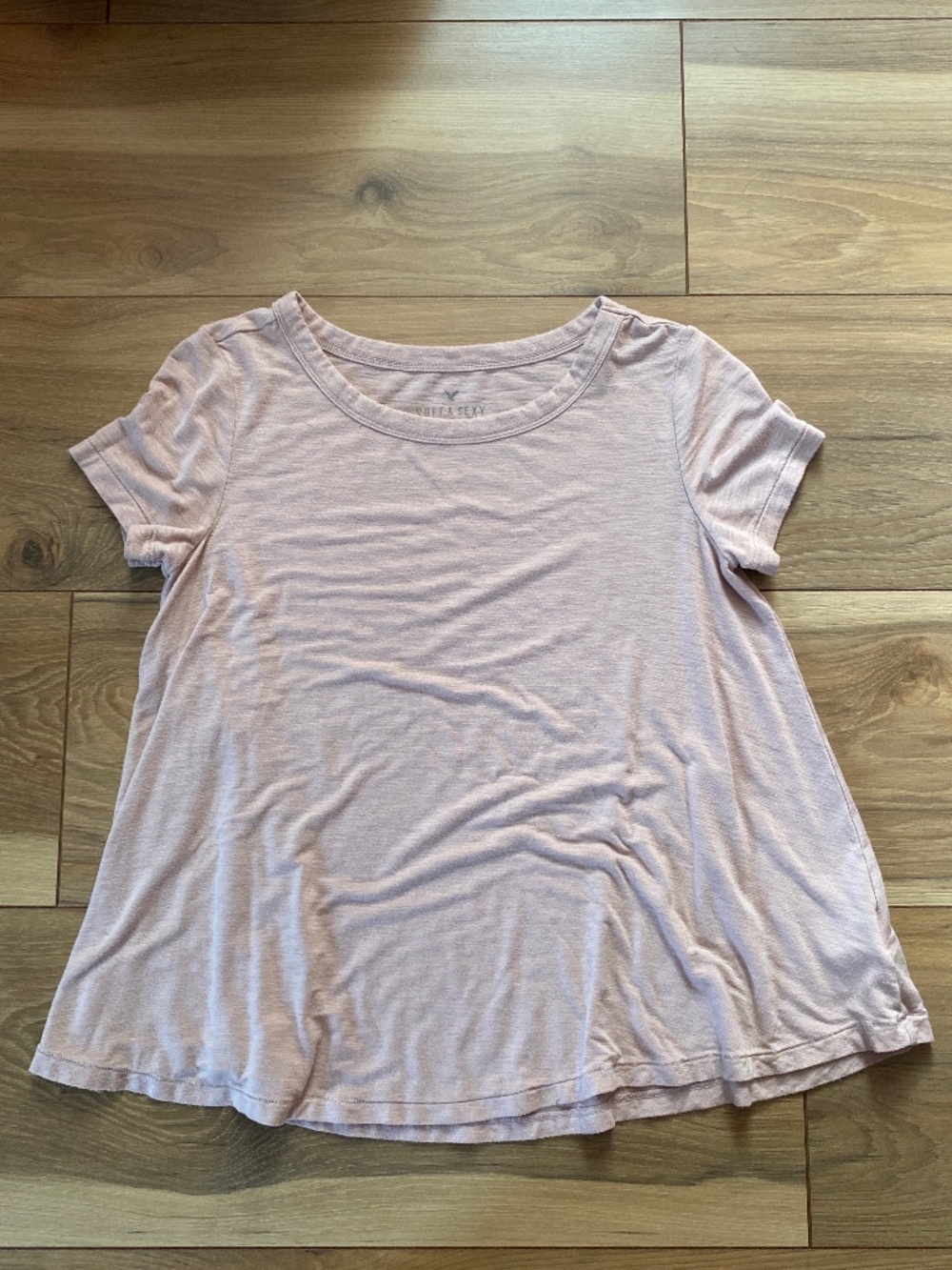 American eagle outfitters soft & sexy tee